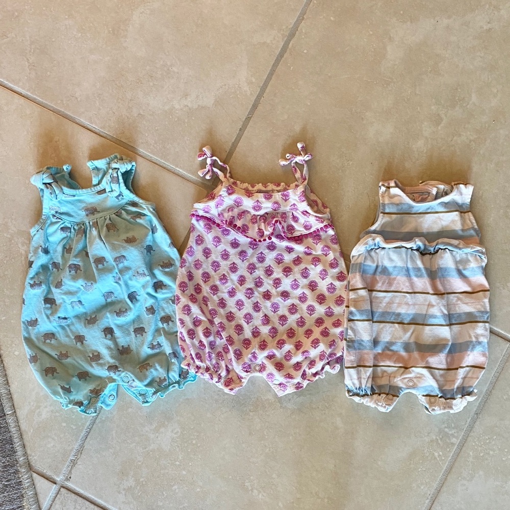 NWOT Carters 3month rompers